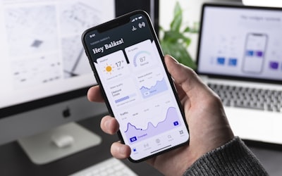 线上社区截图，显示用户热烈讨论
