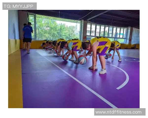 周静独家分享篮球心得与技巧助你提升球技的秘密解析